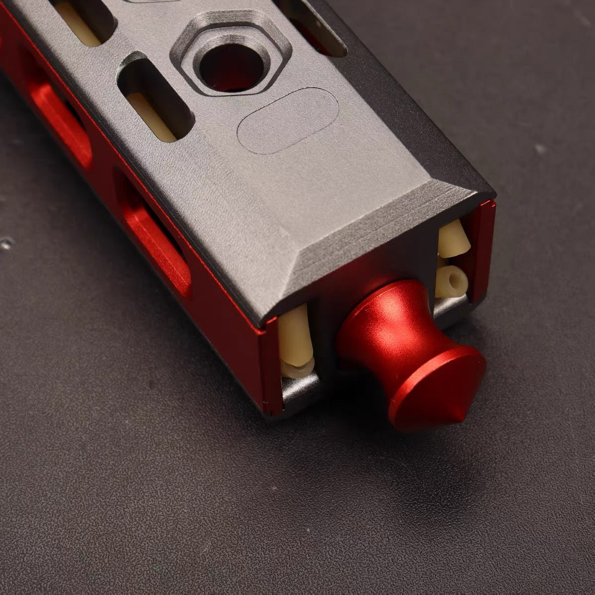 Semi-automatic slingshot