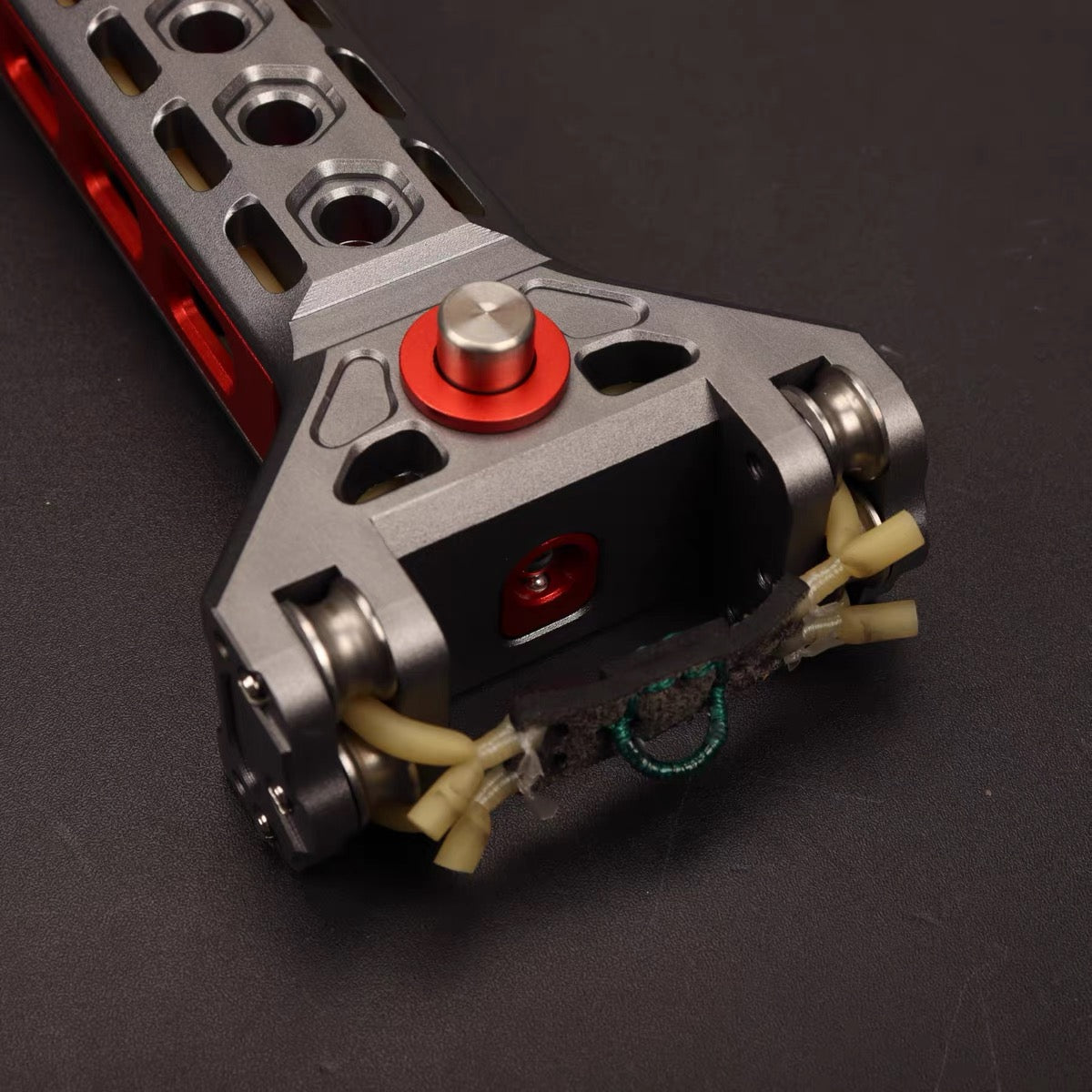 Semi-automatic slingshot